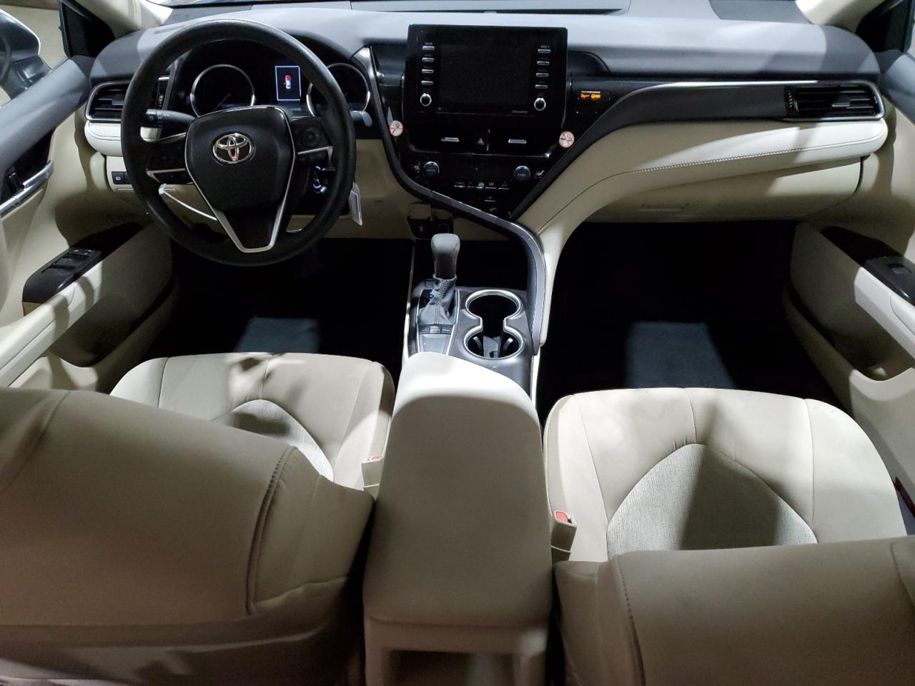 2023 Toyota Camry - Image 8