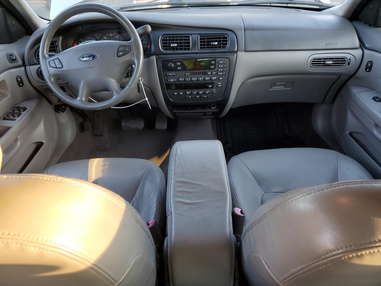 2001 Ford Taurus - Image 8
