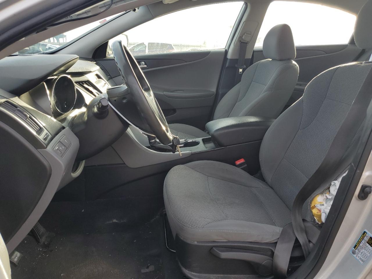 2014 Hyundai Sonata - Image 7