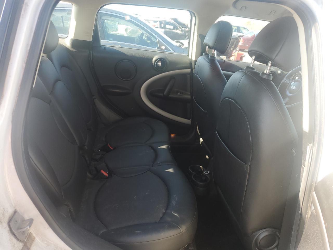 2015 MINI Cooper - Image 10