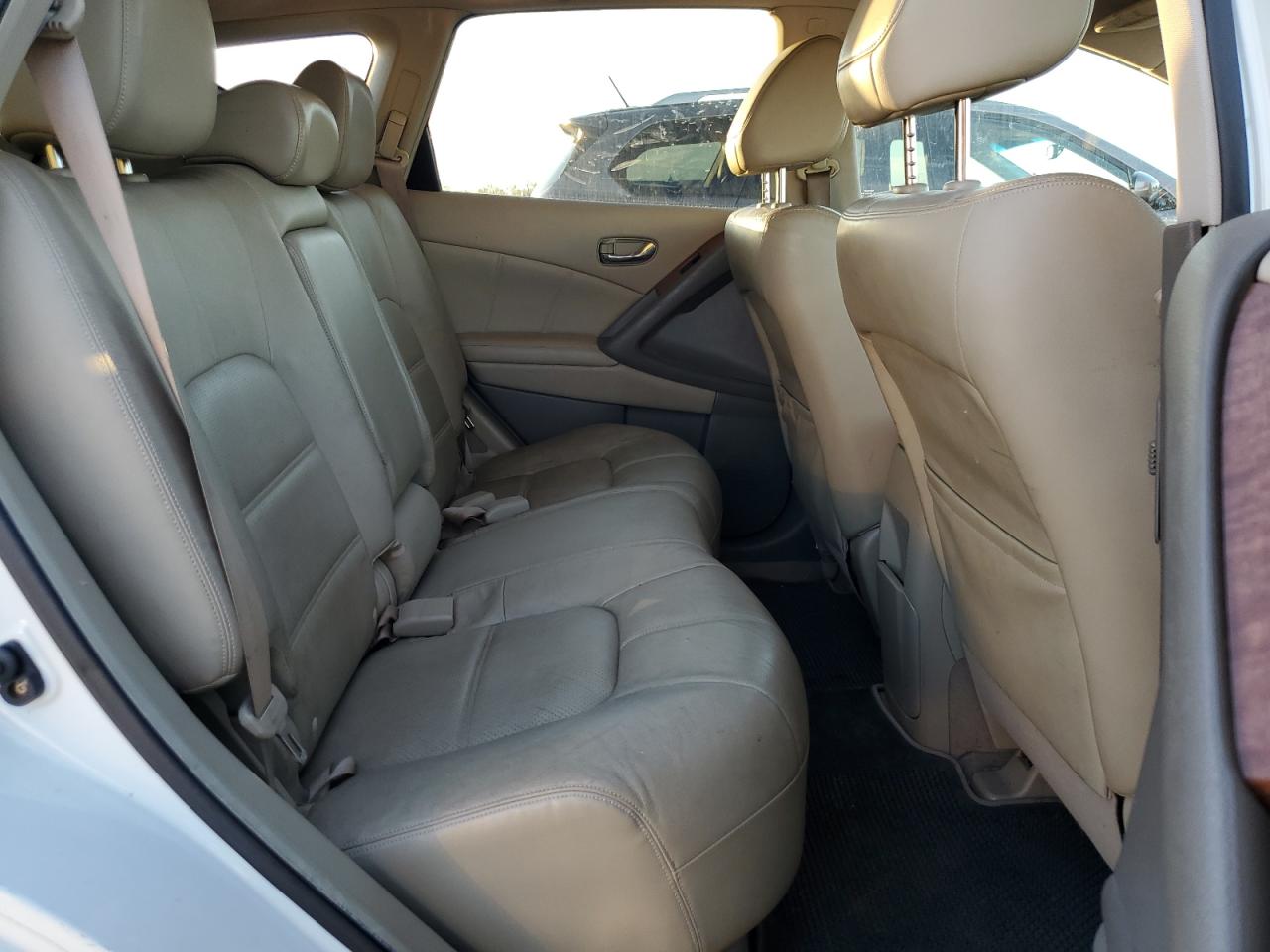 2012 Nissan Murano - Image 11