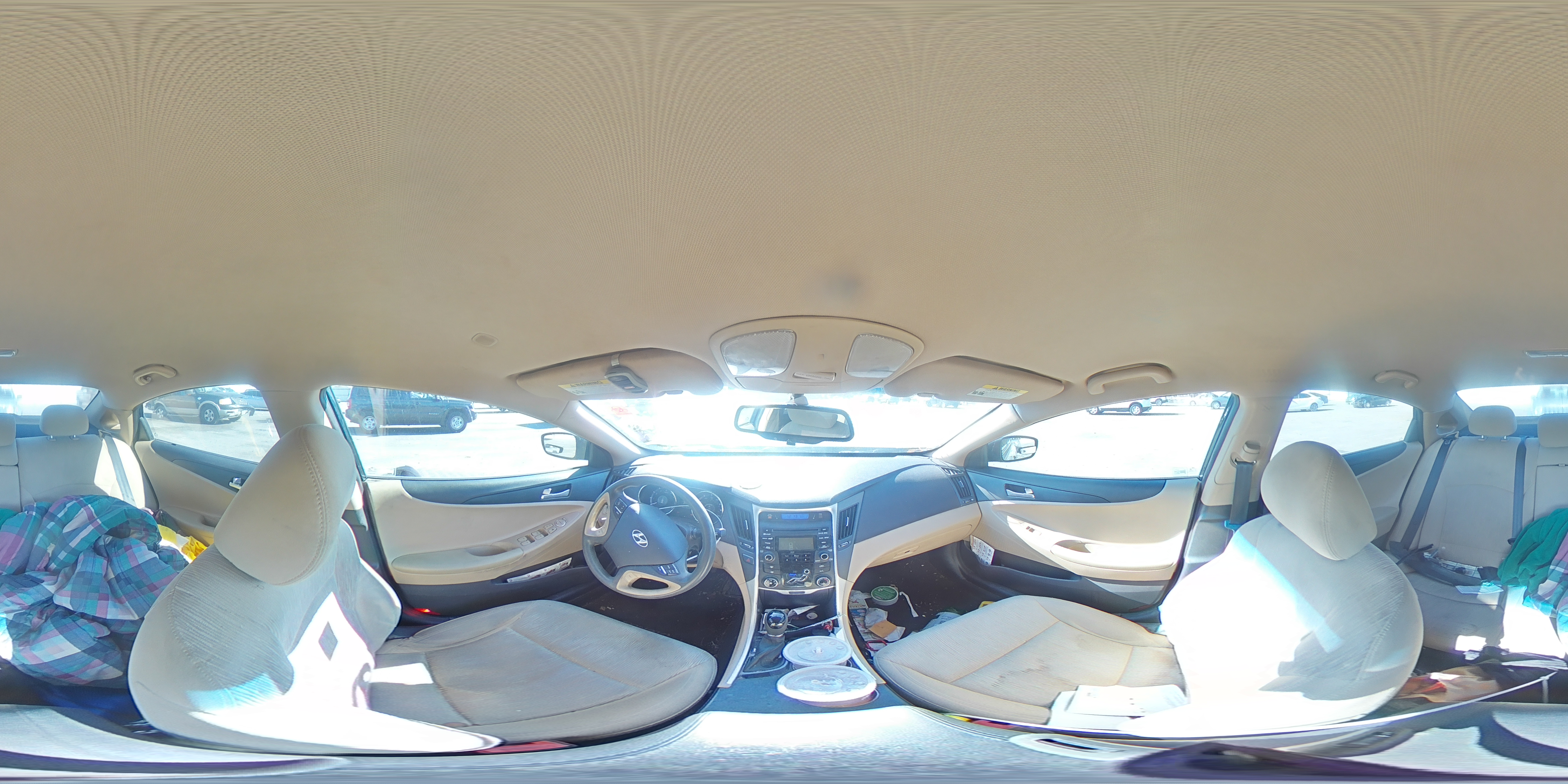 2012 Hyundai Sonata - Image 13
