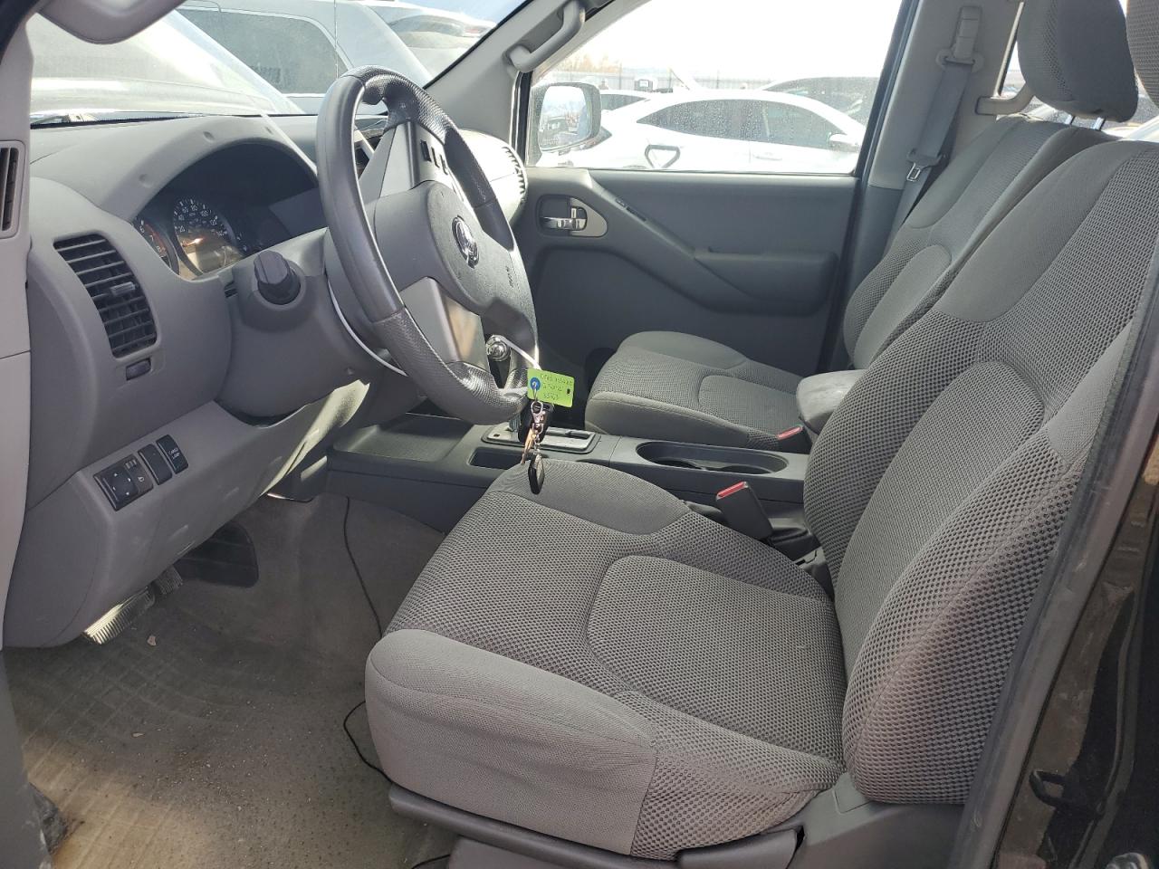 2012 Nissan Navara (Frontier) - Image 7