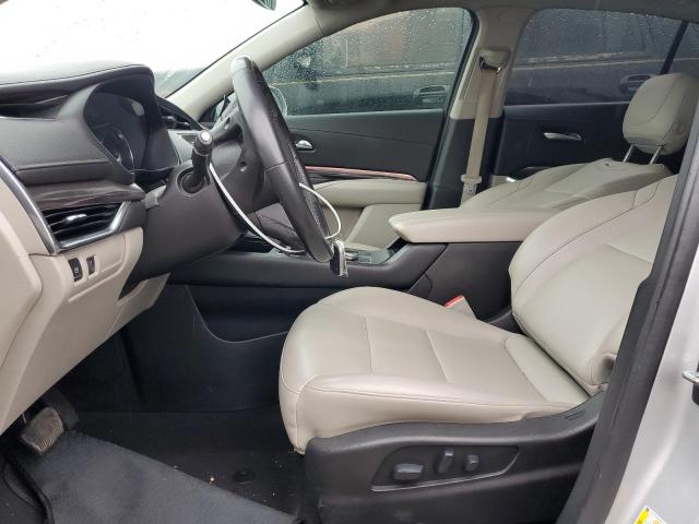  CADILLAC XT4 2019 Silver
