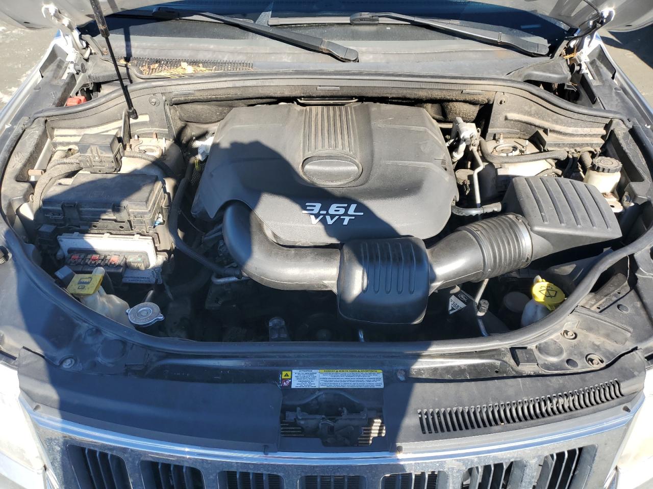 2012 Jeep Grand Cherokee - Image 12