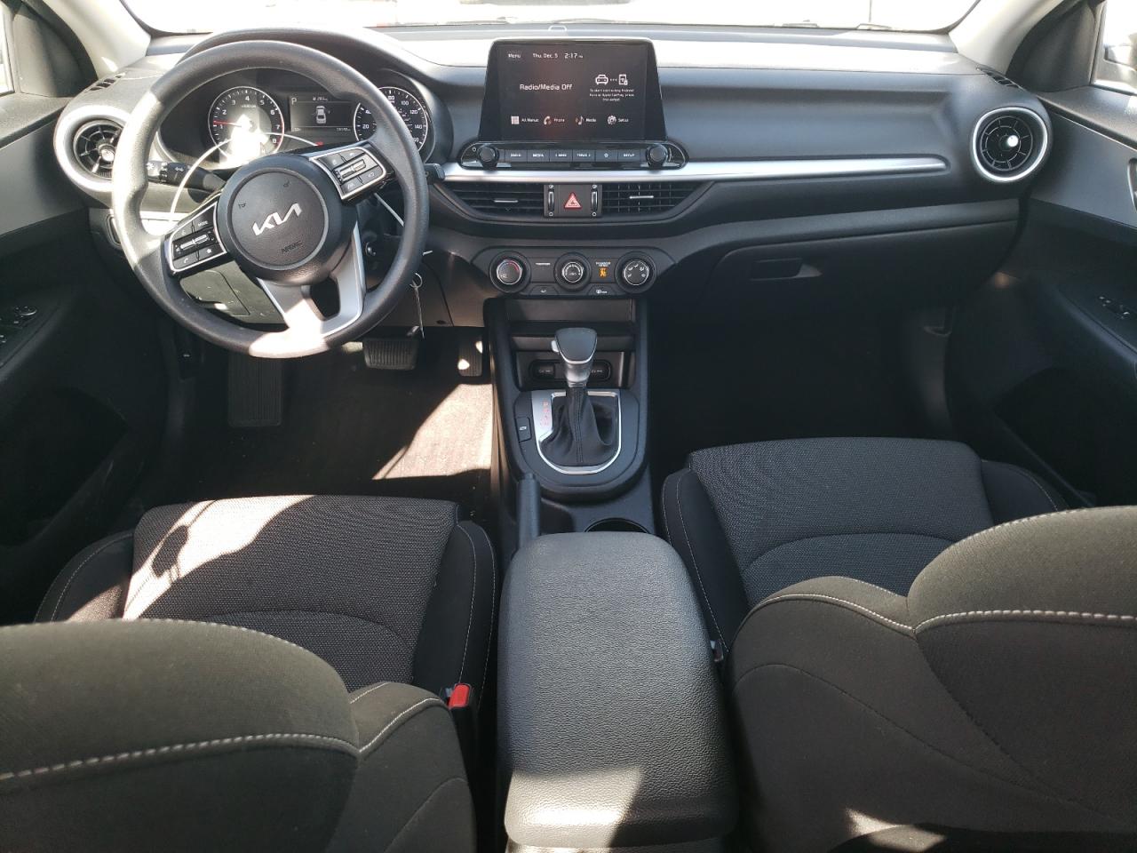 2023 Kia Forte - Image 8