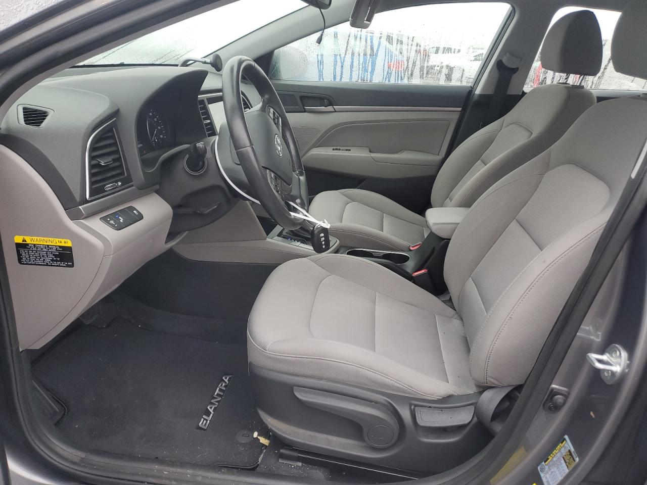 2018 Hyundai Elantra - Image 7