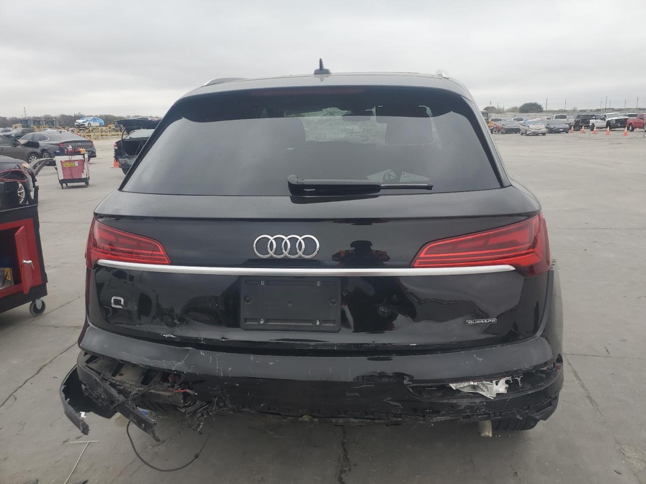 2024 Audi Q5 - Image 6