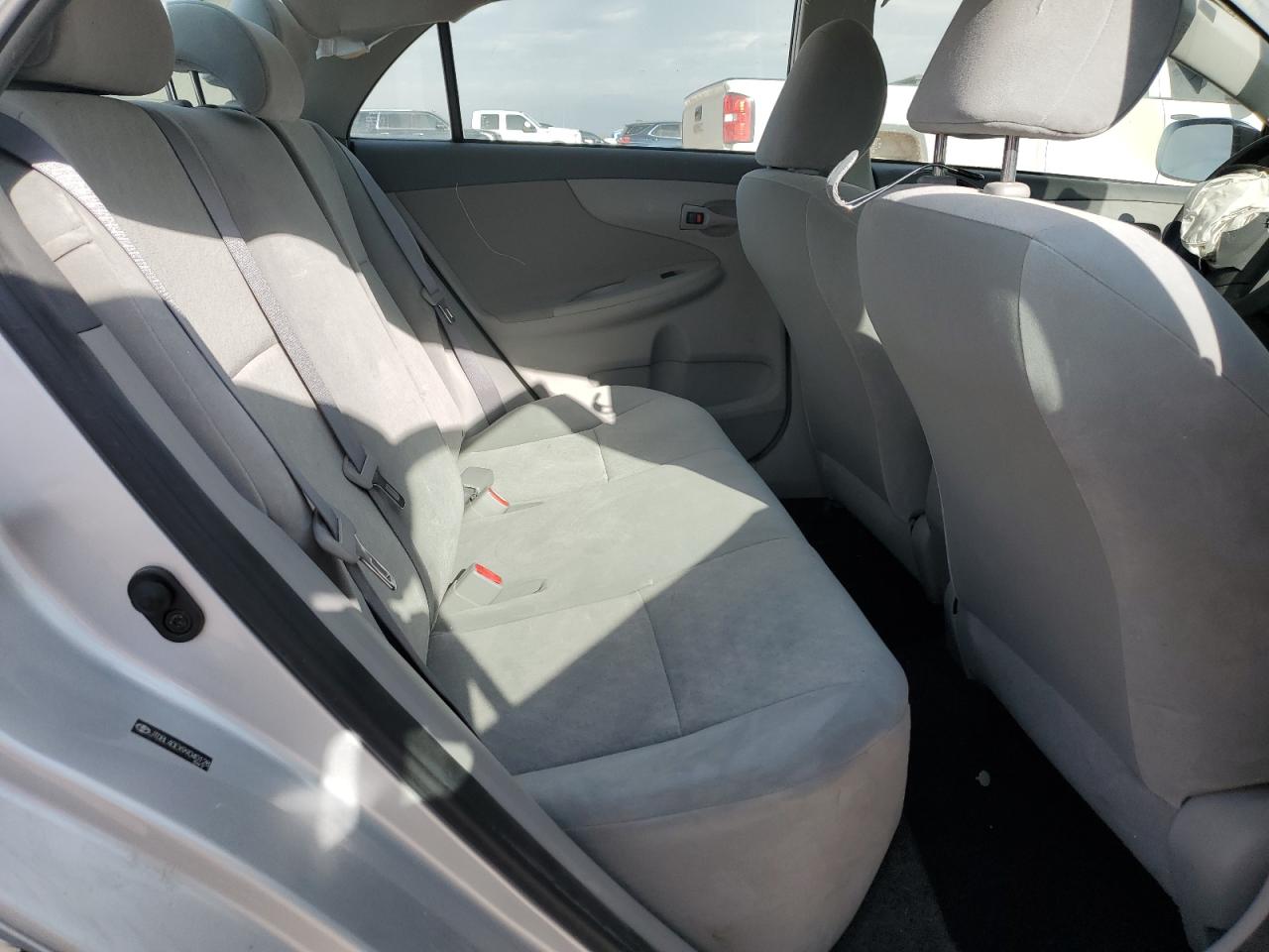 2009 Toyota Corolla - Image 11