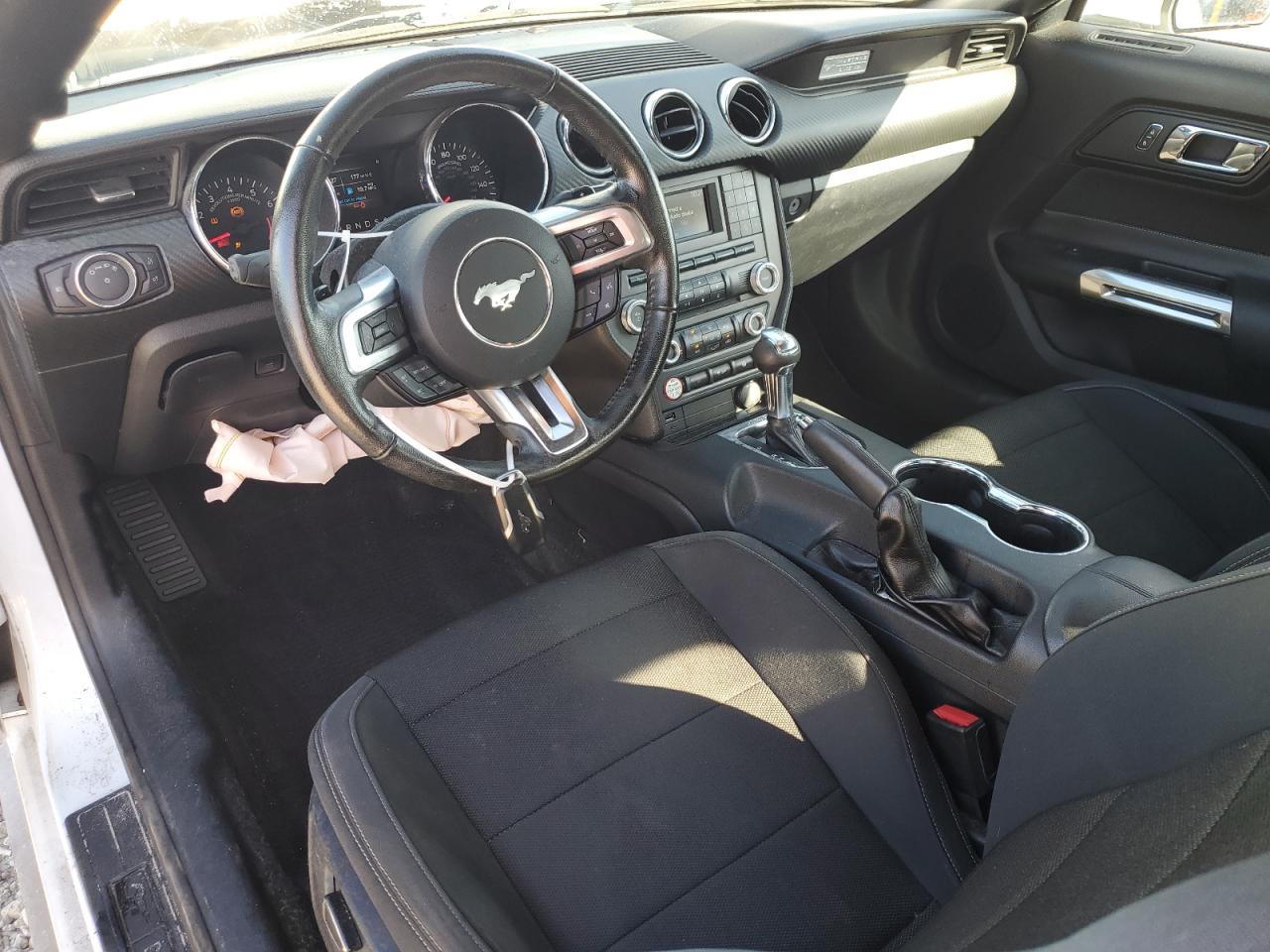 2015 Ford Mustang - Image 8