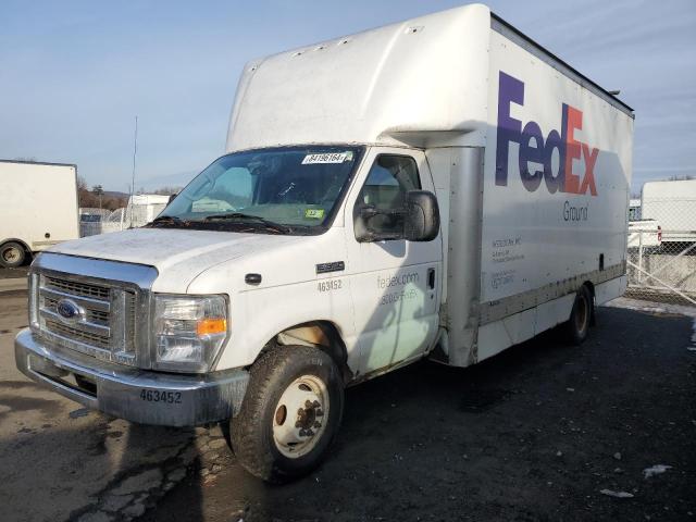 2021 Ford Econoline E350 Super Duty Cutaway Van en Venta en East Granby, CT - Rear End