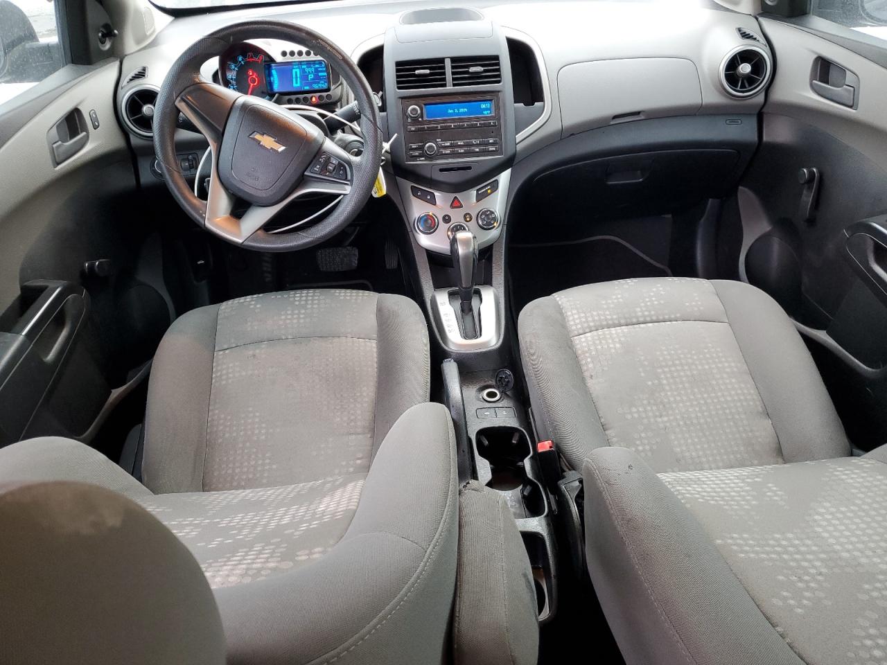 2015 Chevrolet Sonic - Image 8