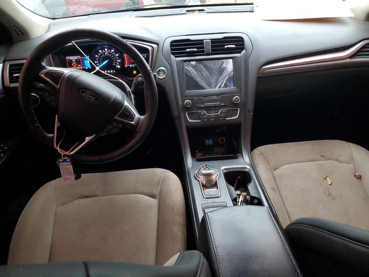 2020 Ford Fusion Se VIN: 3FA6P0HD3LR260948 Lot: 82817414