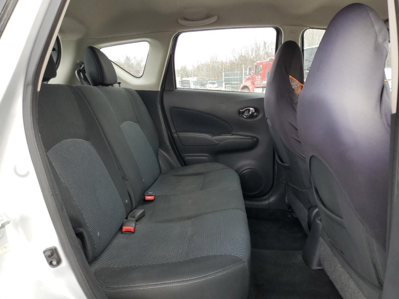 2015 Nissan Versa - Image 10