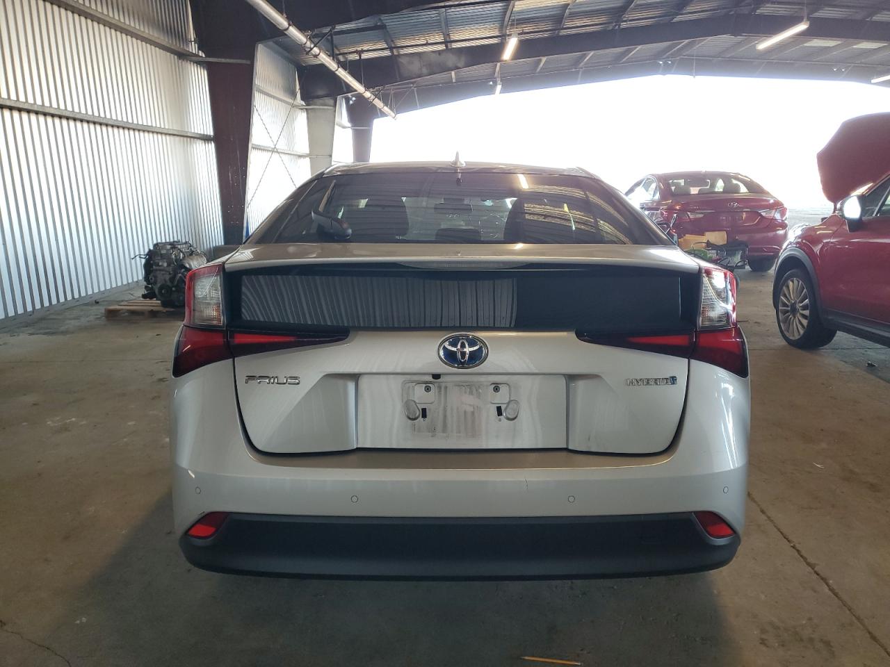 2019 Toyota Prius - Image 6
