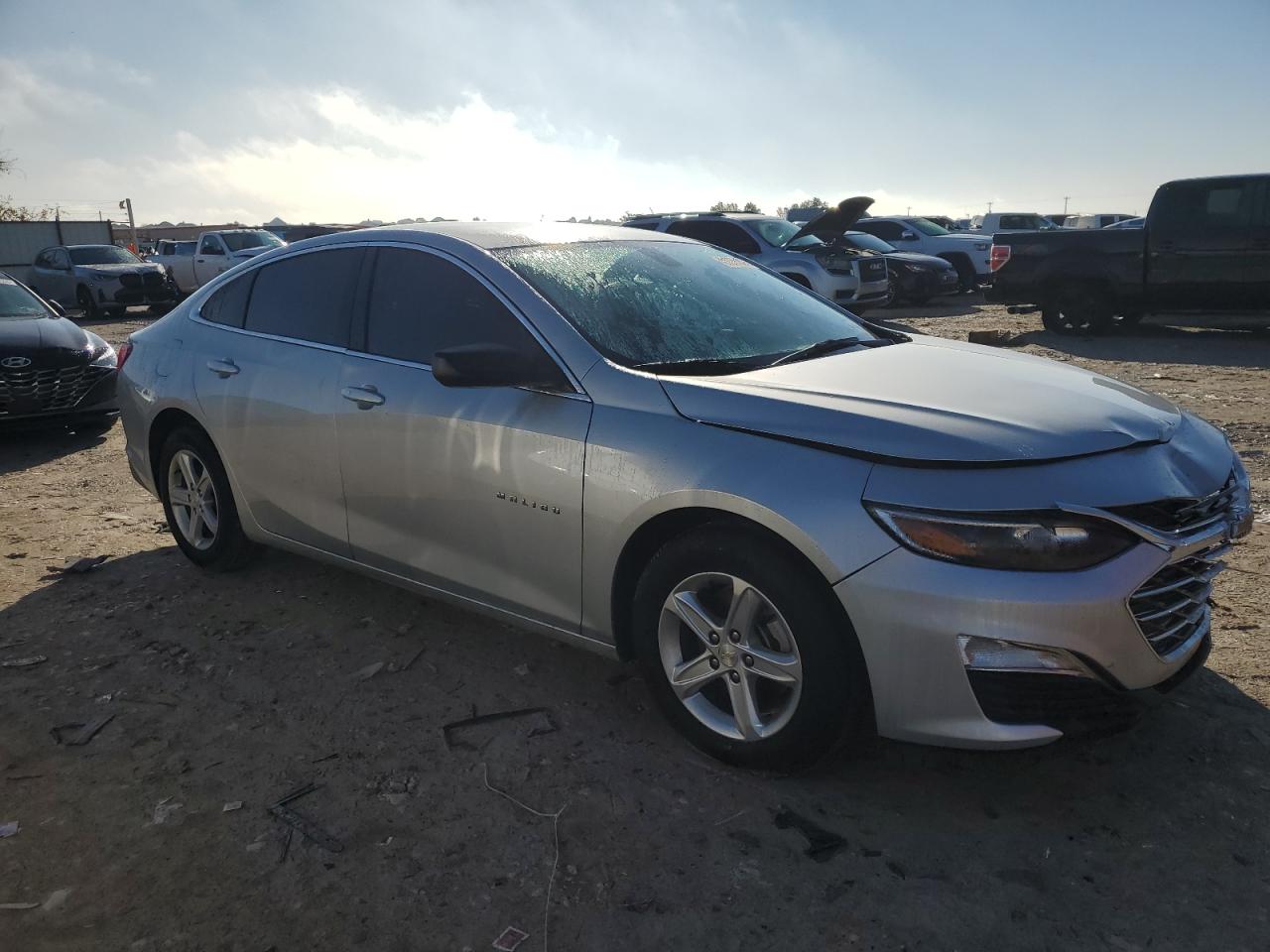 VIN 1G1ZC5ST9MF037286 2021 CHEVROLET MALIBU no.4