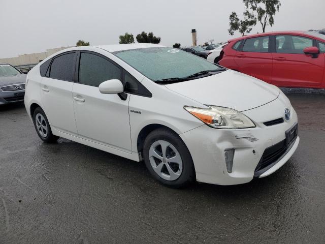  TOYOTA PRIUS 2014 Белый