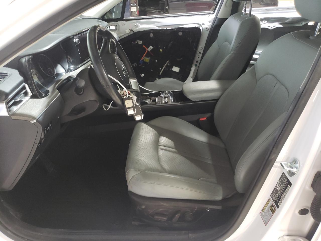 2021 Kia K5 - Image 7