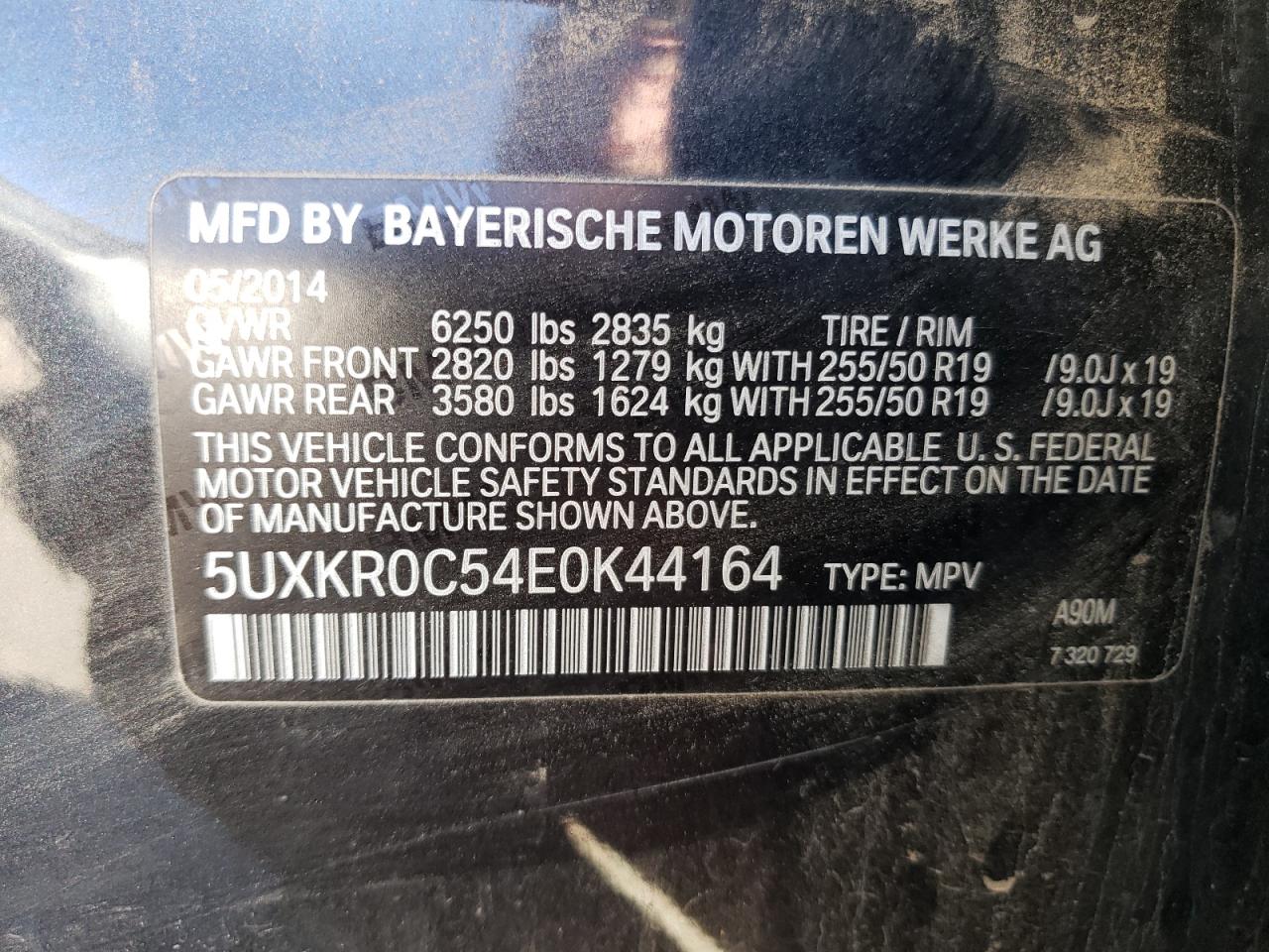 VIN 5UXKR0C54E0K44164 2014 BMW X5 no.14