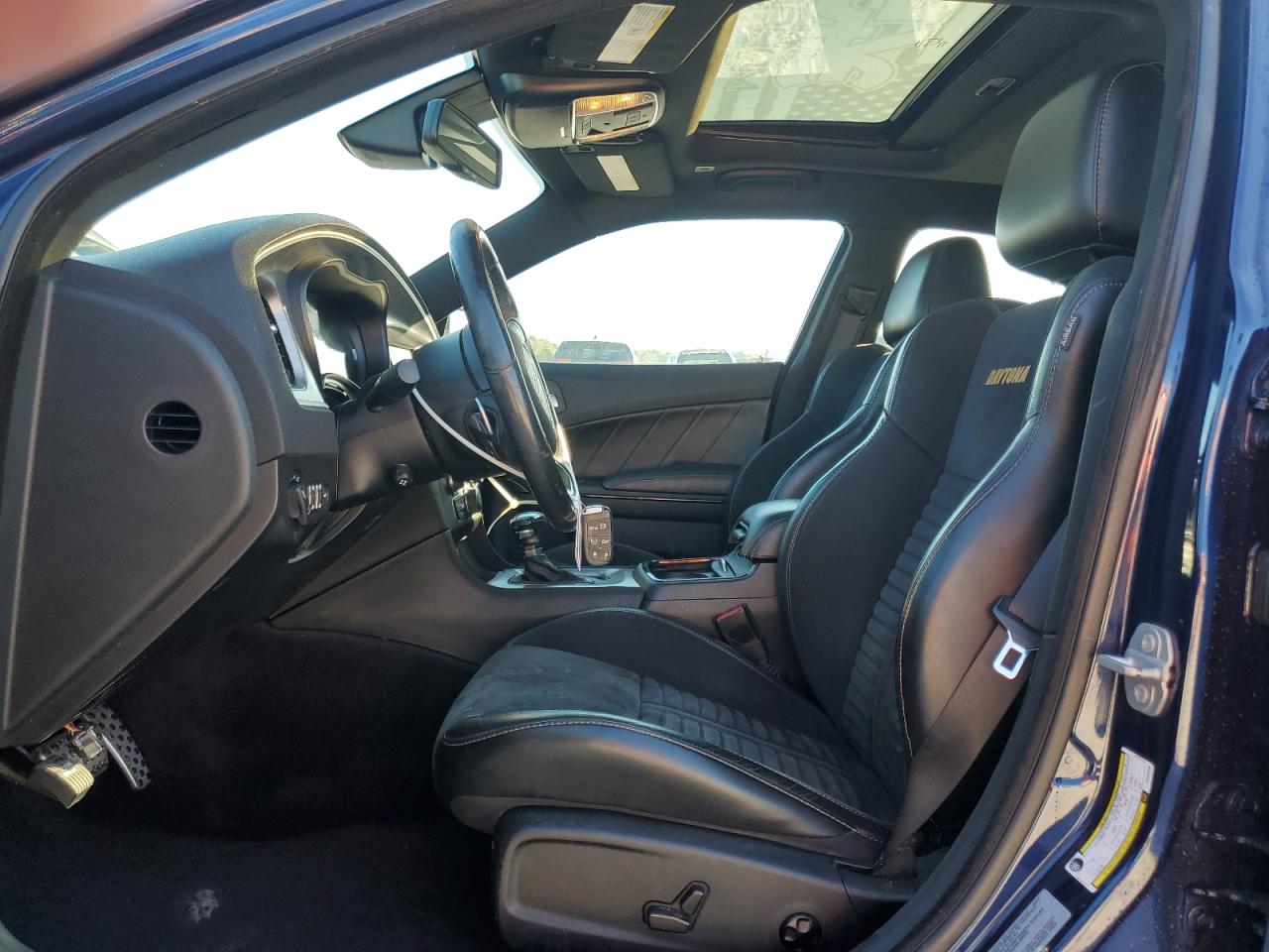 2017 Dodge Charger - Image 7