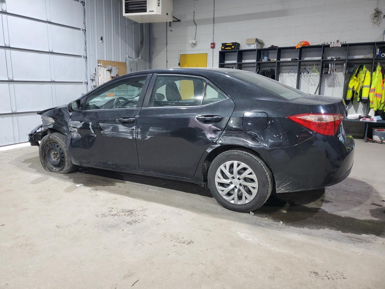2017 Toyota Corolla - Image 2