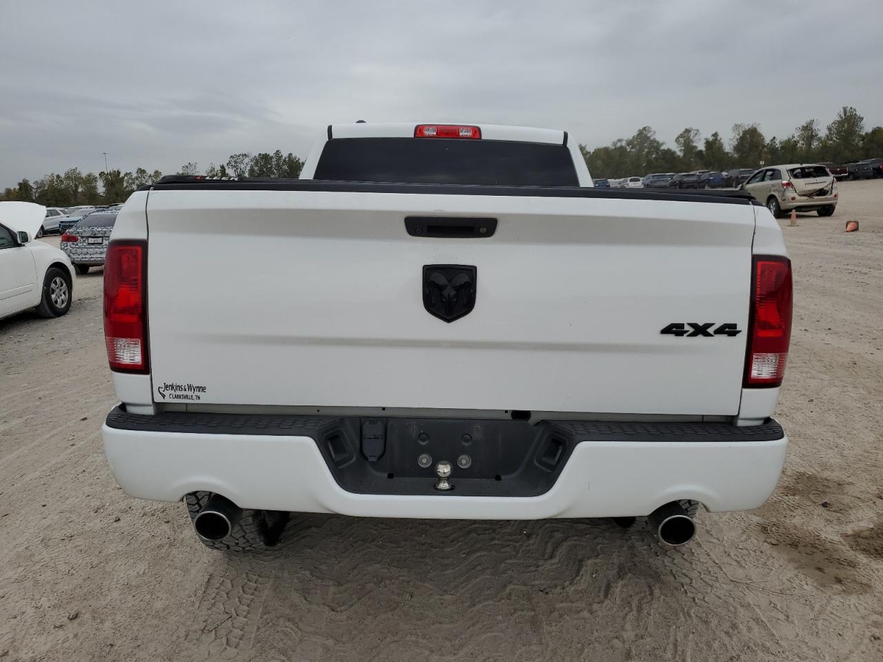 2017 RAM 1500 - Image 6
