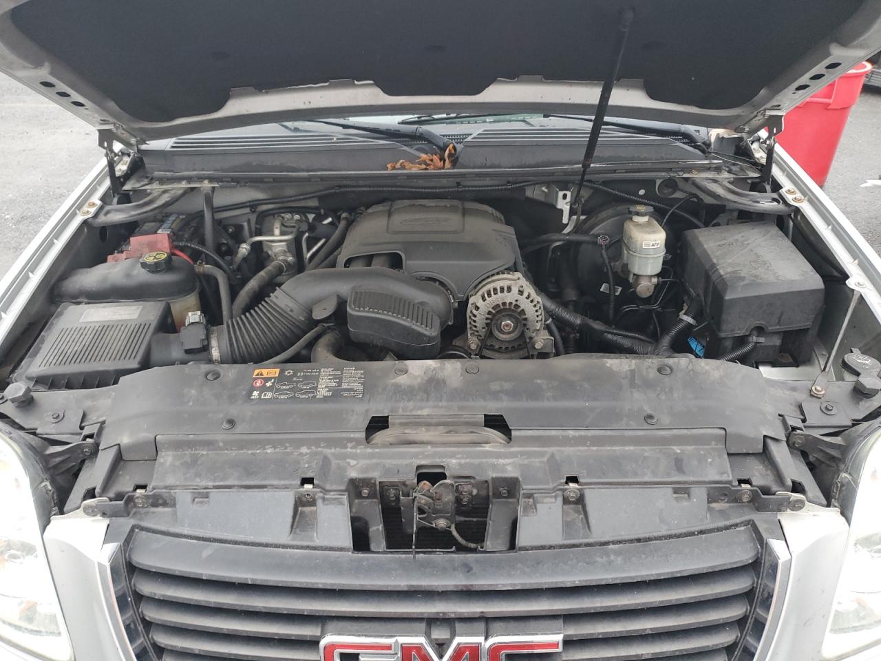 2013 GMC Yukon - Image 12