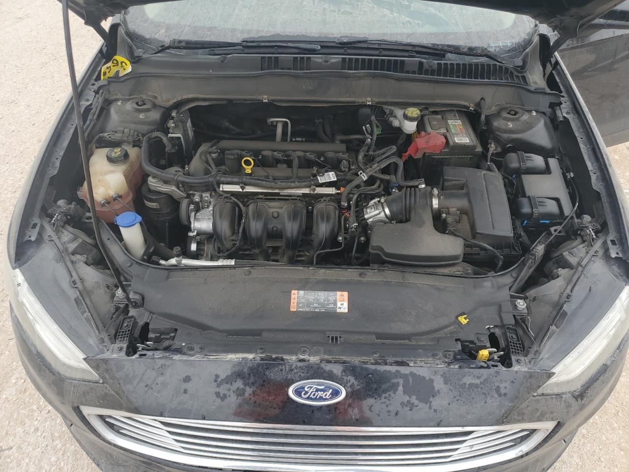 2019 Ford Fusion - Image 13