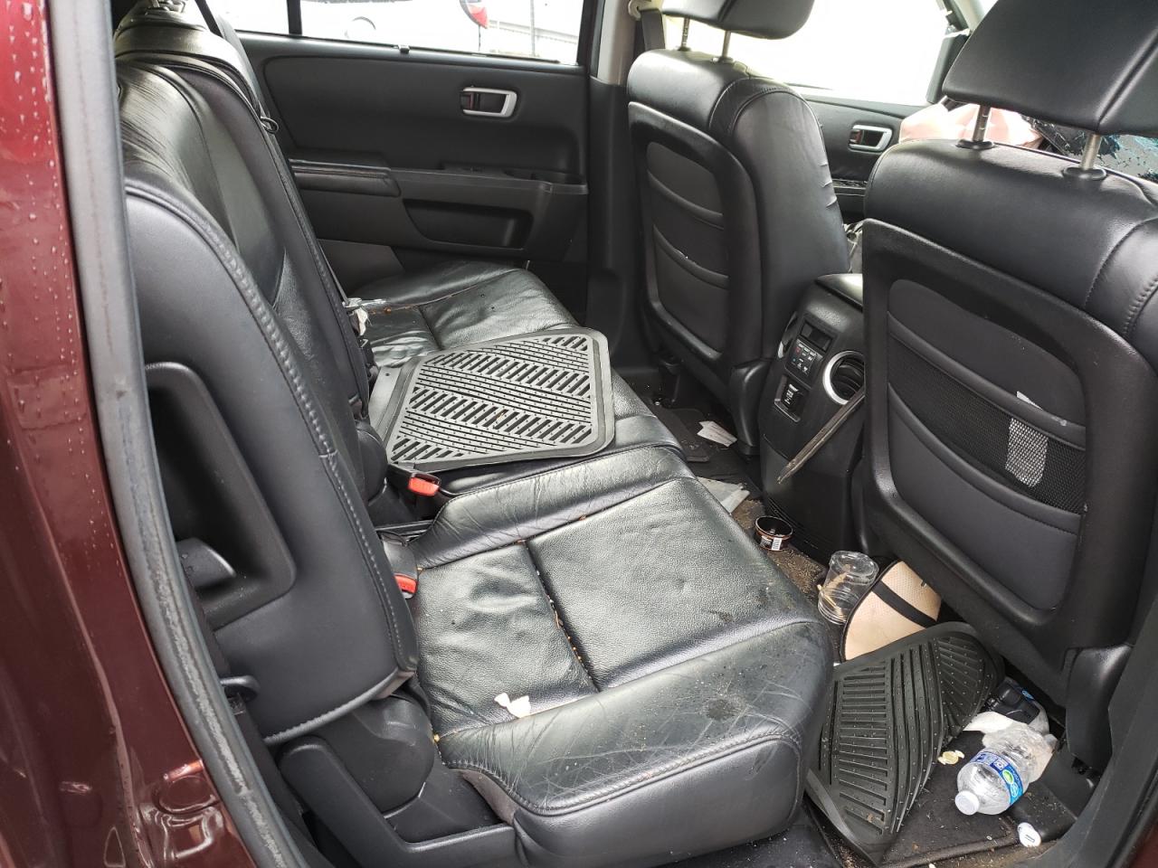 2010 Honda Pilot Touring VIN: 5FNYF4H82AB030655 Lot: 90968455