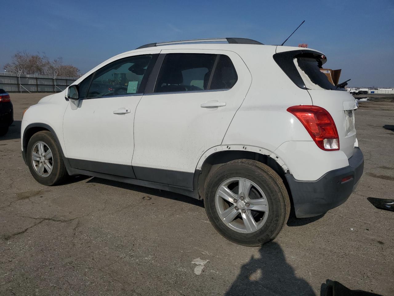 2015 Chevrolet Trax - Image 2