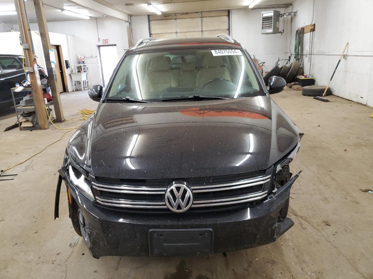 2015 Volkswagen Tiguan - Image 5