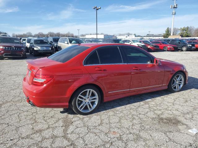  MERCEDES-BENZ C-CLASS 2013 Czerwony