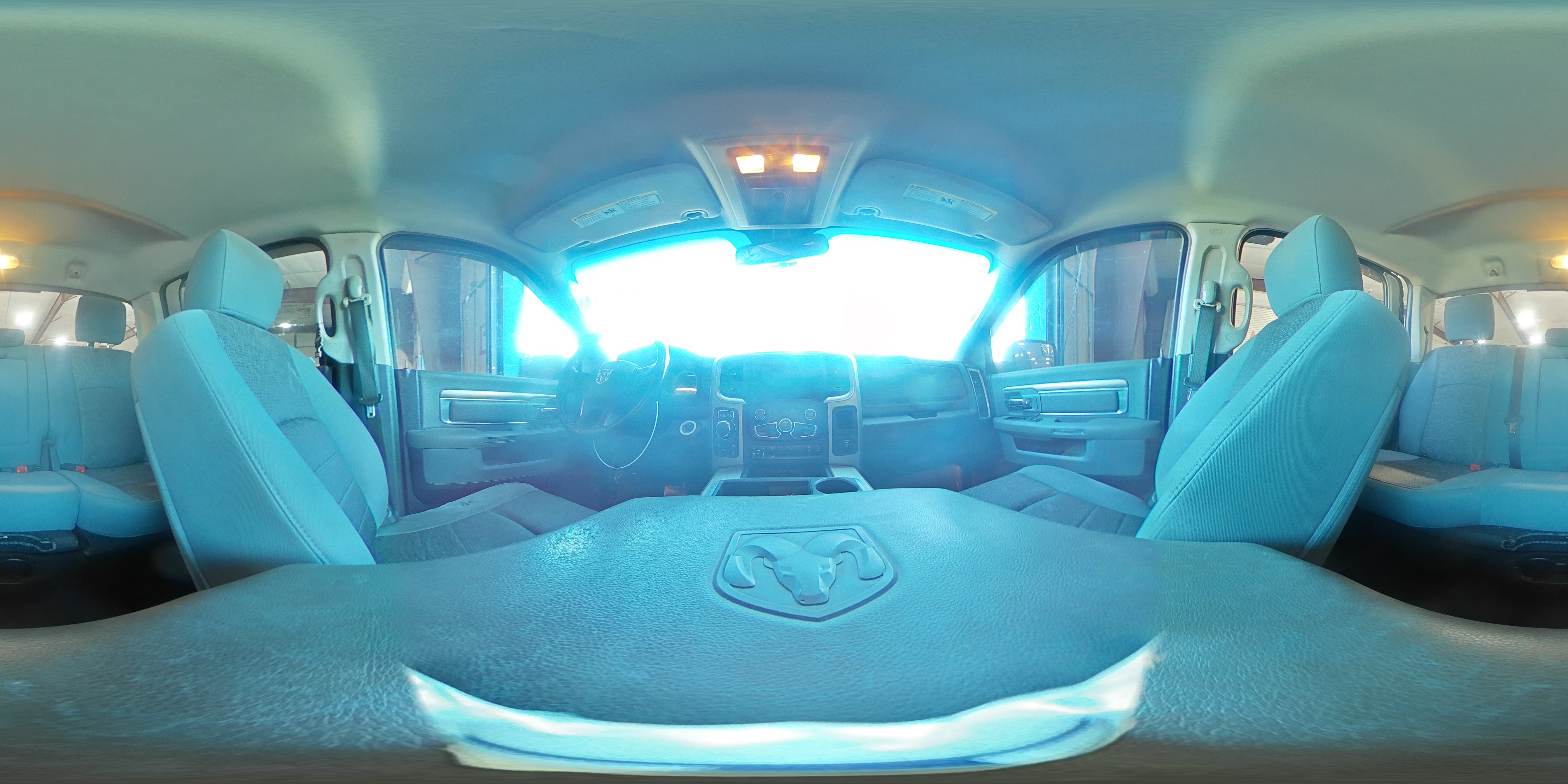 2014 RAM 1500 - Image 14