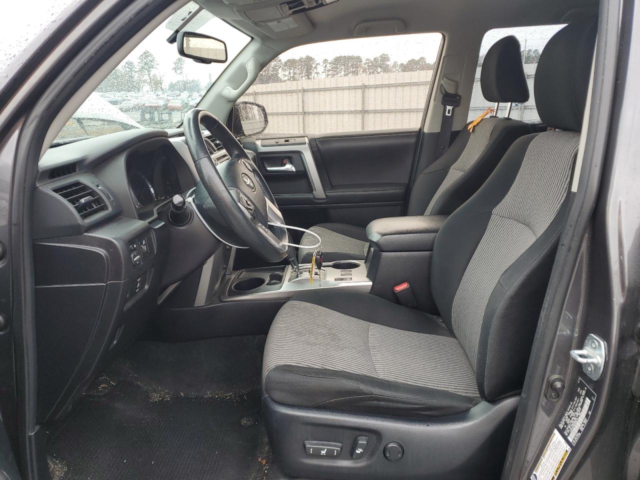 2015 Toyota 4Runner - Image 7