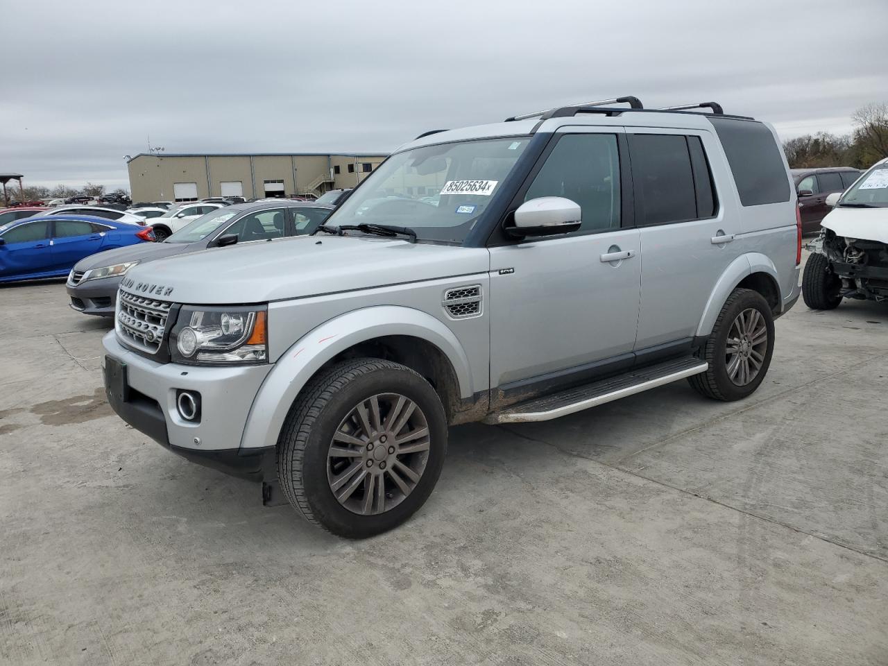 VIN SALAK2V63FA767876 2015 LAND ROVER LR4 no.1