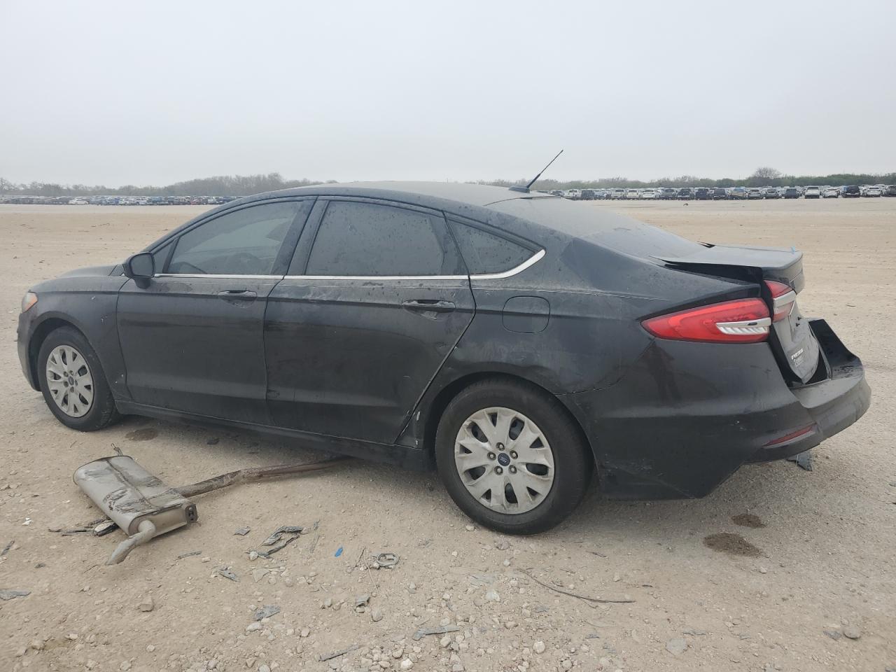 2019 Ford Fusion - Image 2