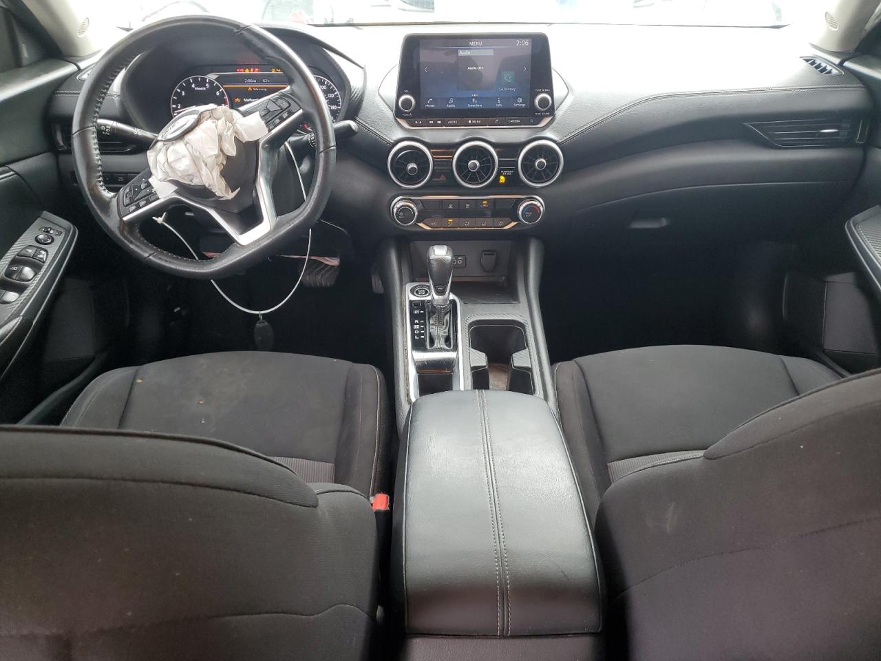 2022 Nissan Sentra - Image 8