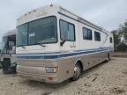 2002 Freightliner Chassis X Line Motor Home zu verkaufen in San Antonio, TX - Minor Dent/Scratches