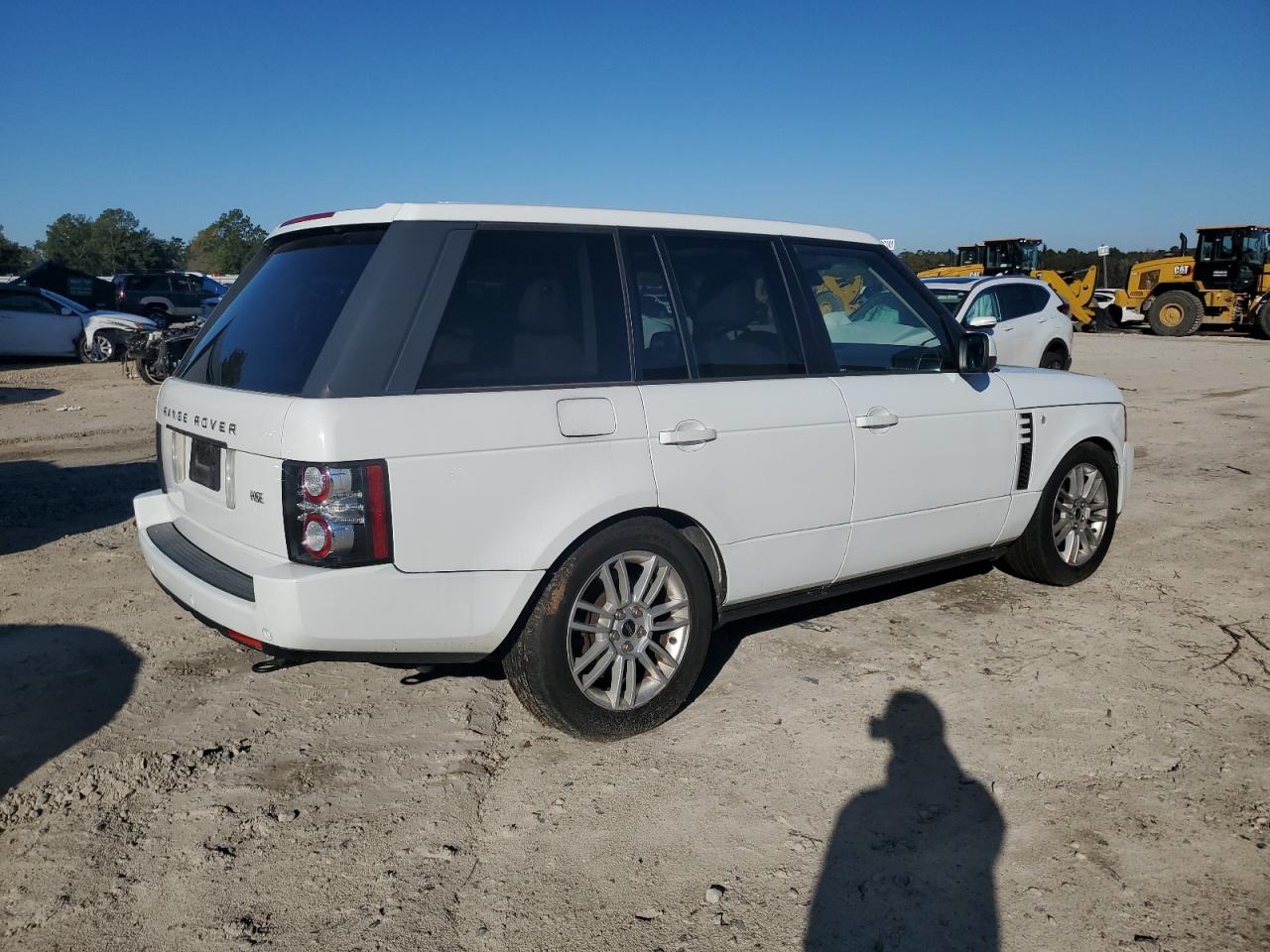 2012 Land Rover Range Rover - Image 3