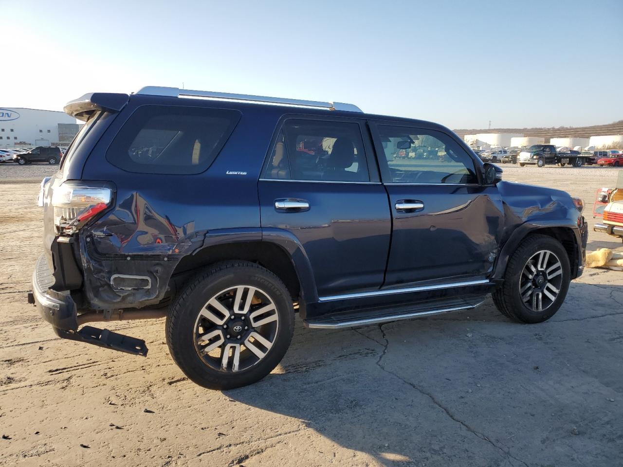 VIN JTEBU5JR6G5332363 2016 TOYOTA 4RUNNER no.3