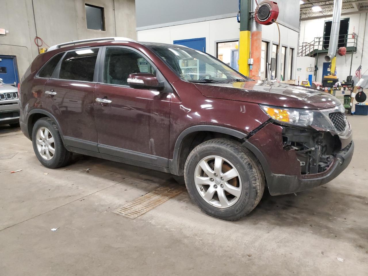 VIN 5XYKT3A64DG316313 2013 KIA SORENTO no.4