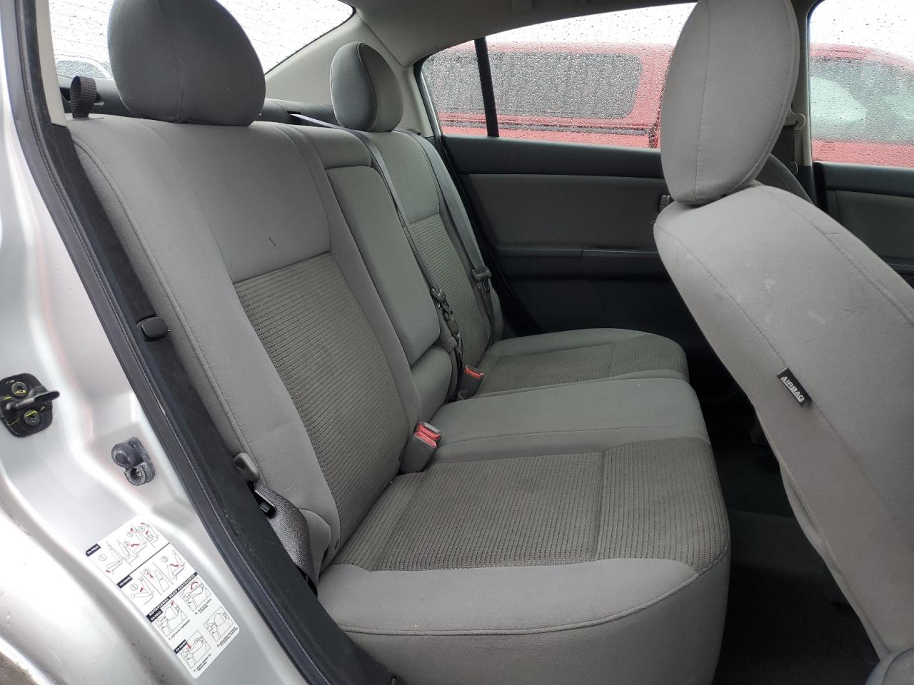 2011 Nissan Sentra - Image 10