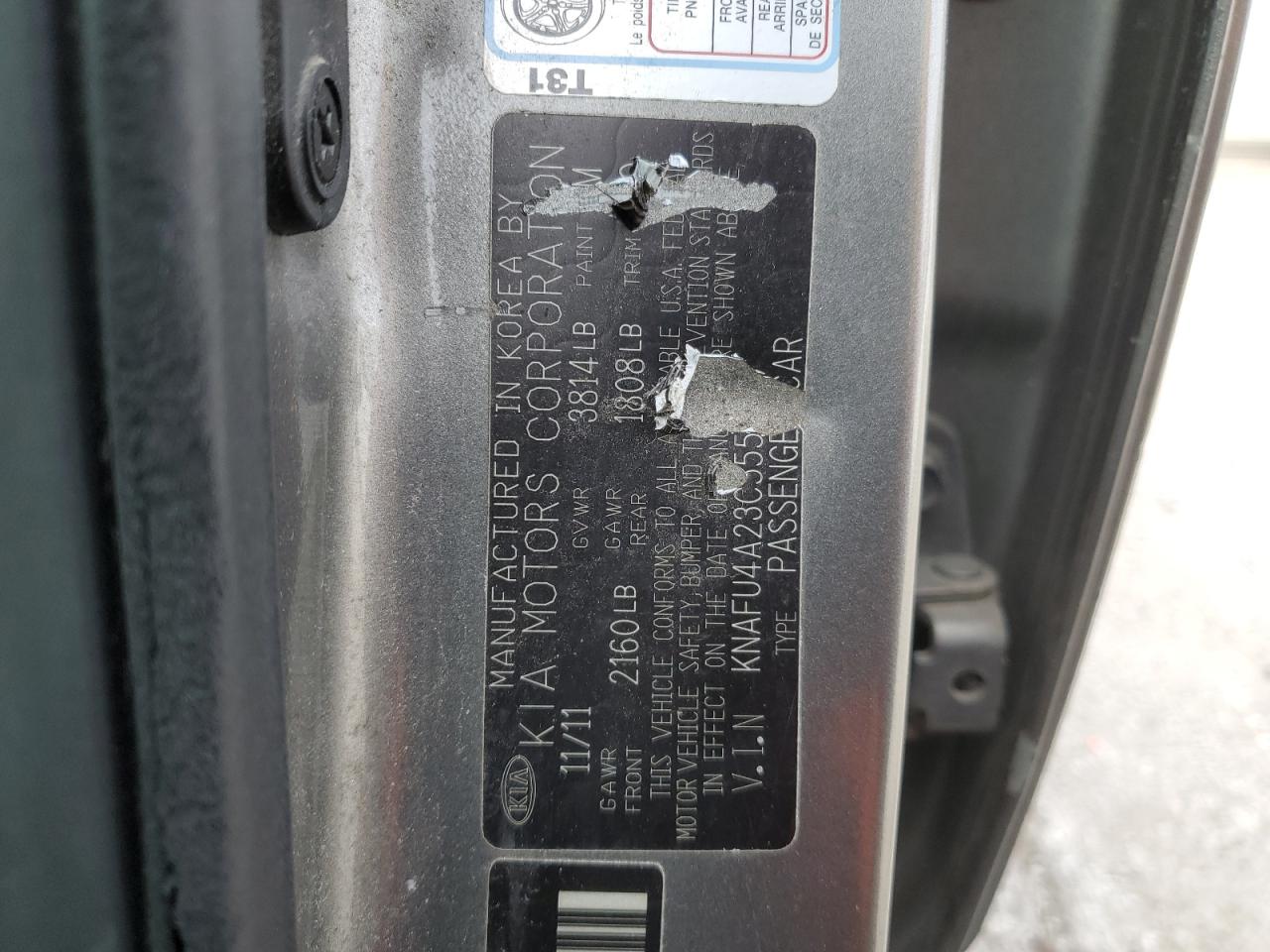 2012 Kia Forte - Image 14