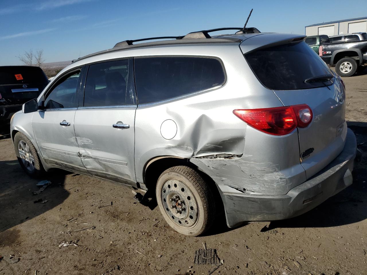 2011 Chevrolet Traverse - Image 2