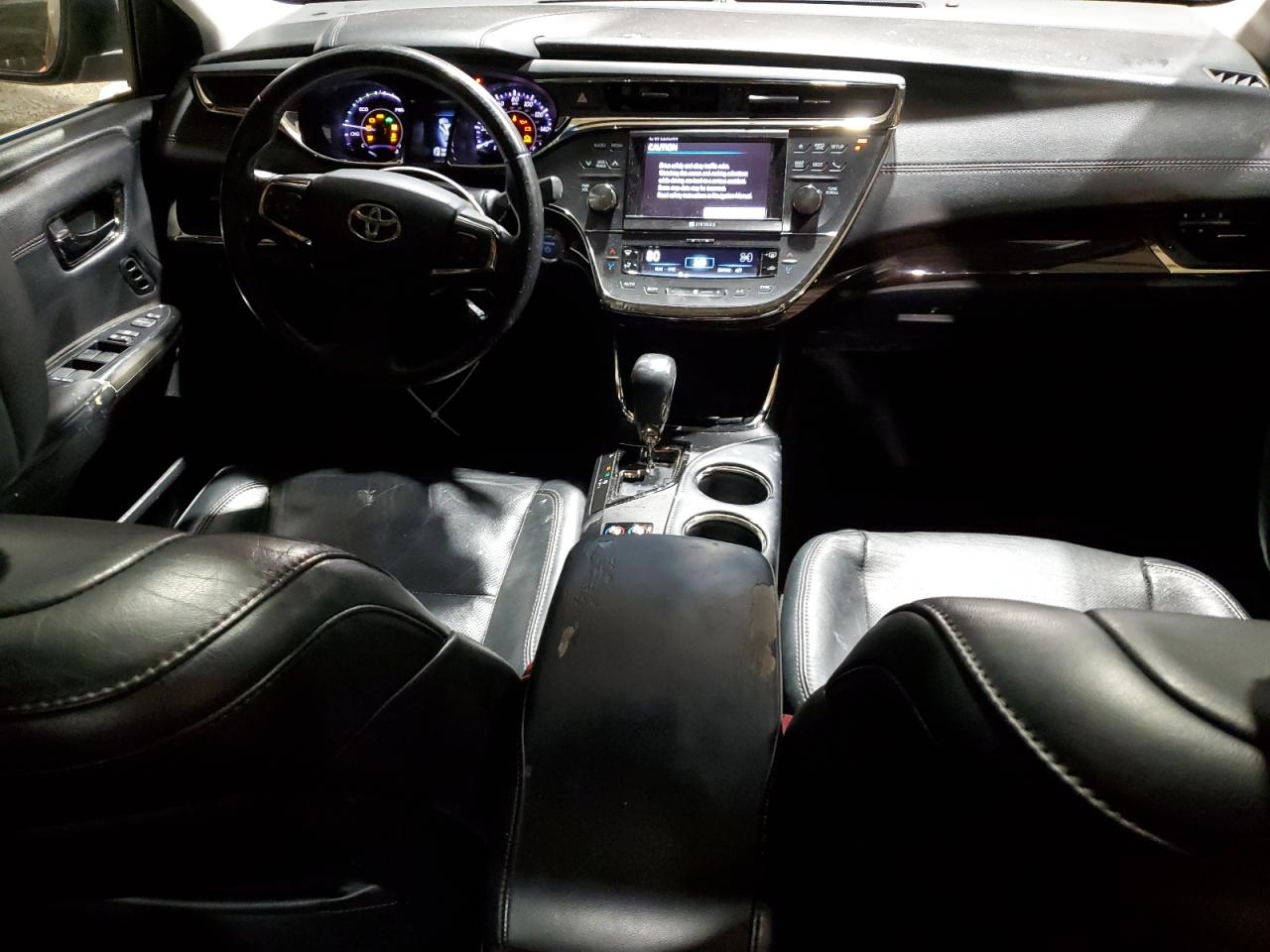 2013 Toyota Avalon - Image 8