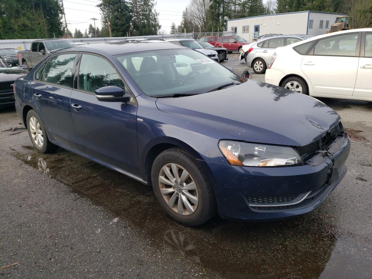 VIN 1VWAT7A31FC016631 2015 VOLKSWAGEN PASSAT no.4