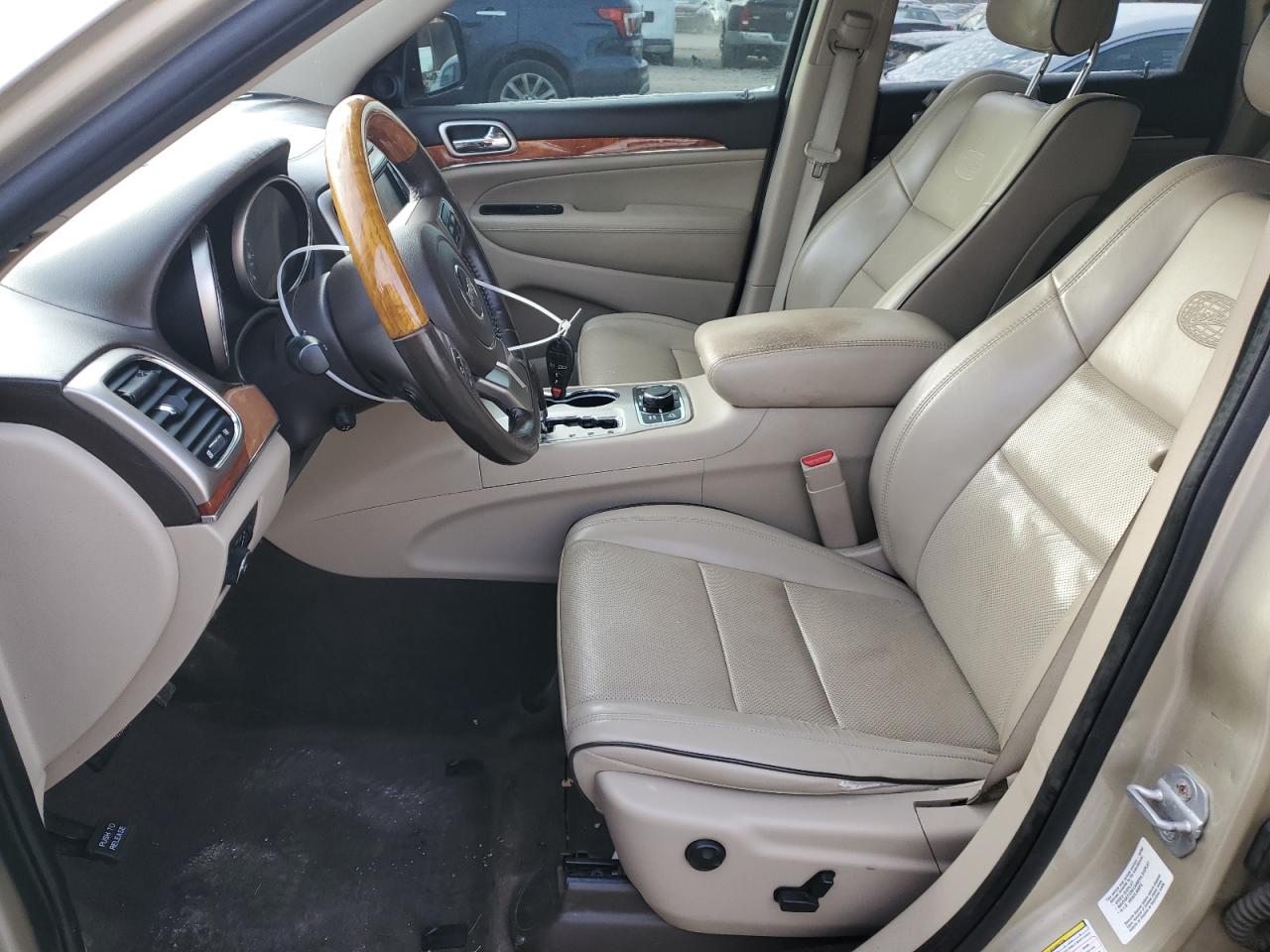 2011 Jeep Grand Cherokee - Image 7