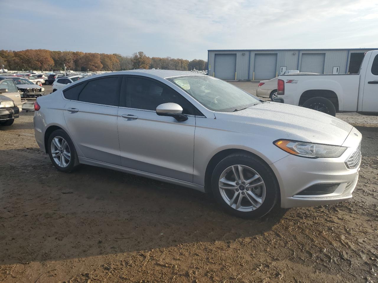 VIN 3FA6P0H70JR226523 2018 FORD FUSION no.4