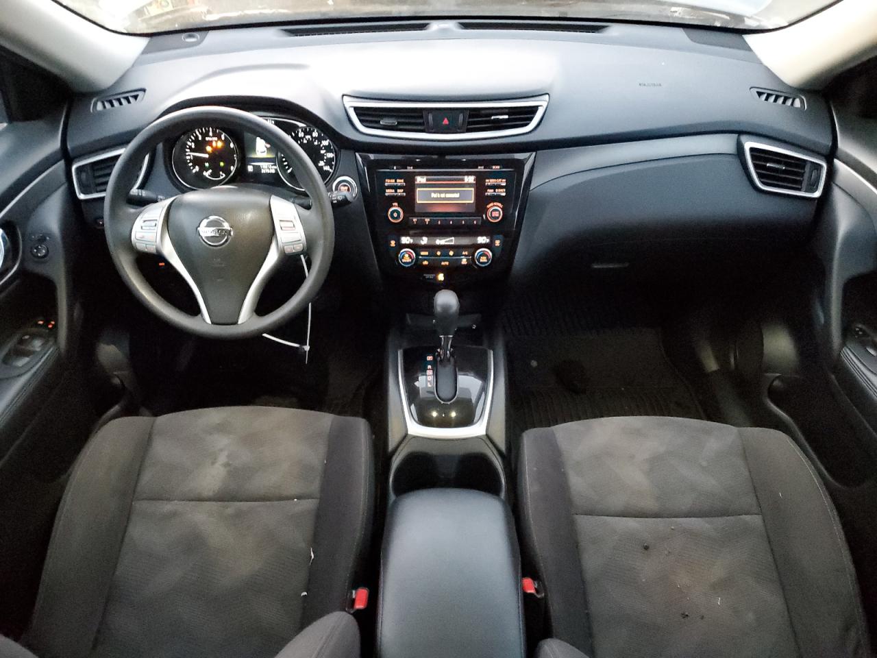 2016 Nissan Rogue - Image 8