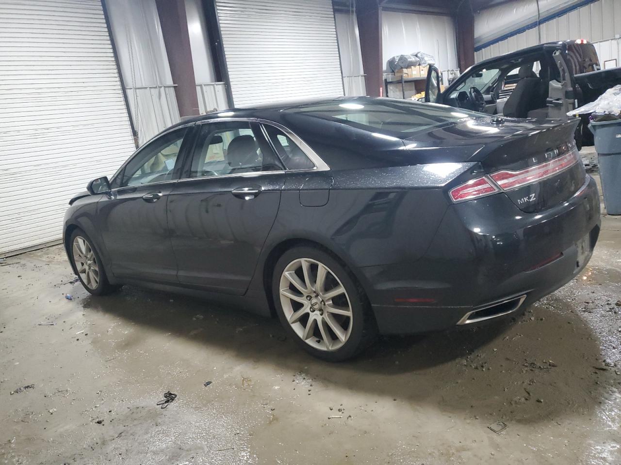 2013 Lincoln MKZ - Image 2